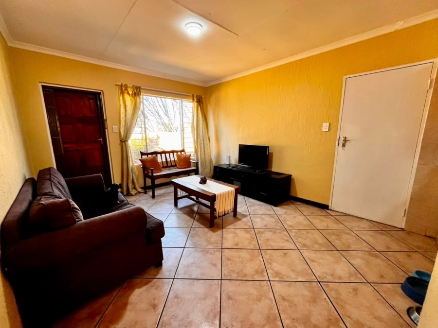 2 Bedroom Property for Sale in Cashan North West